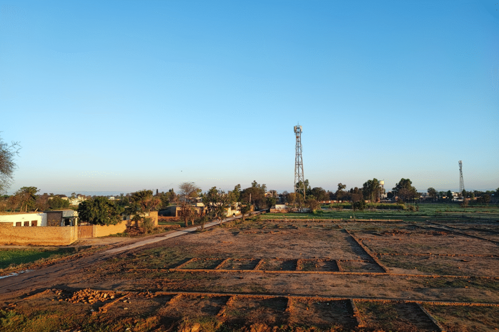 Ready to move plots in Faridabad